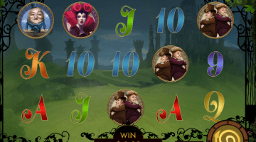 Clash Of Queens Slot Game